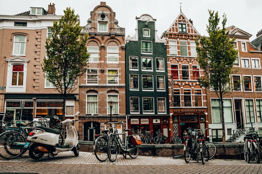 A Day in Amsterdam: What to See and&nbsp;Do