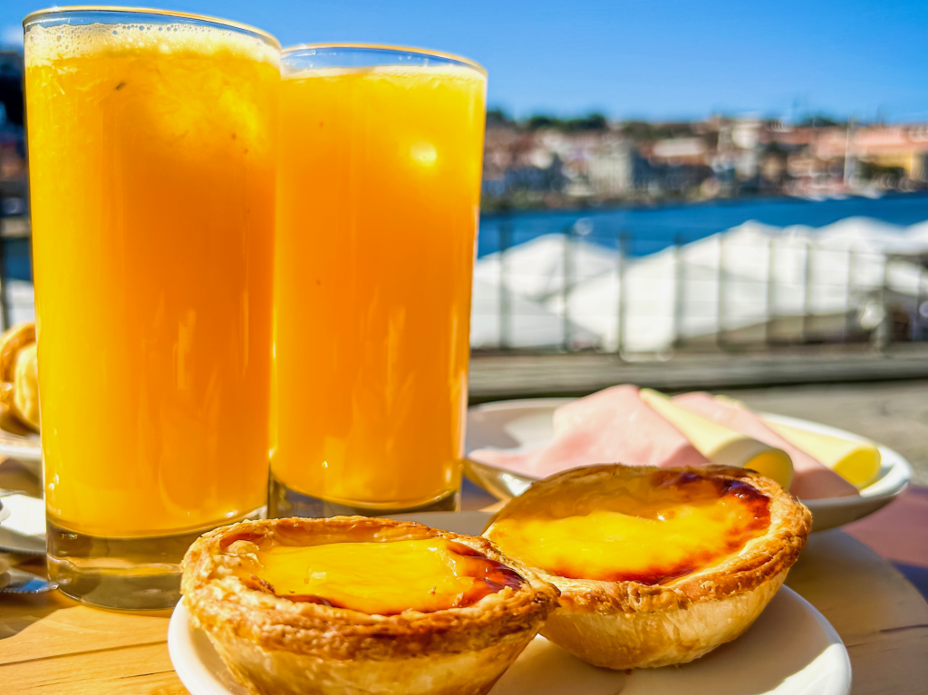 De Pastéis de Nata in Porto, Portugal.